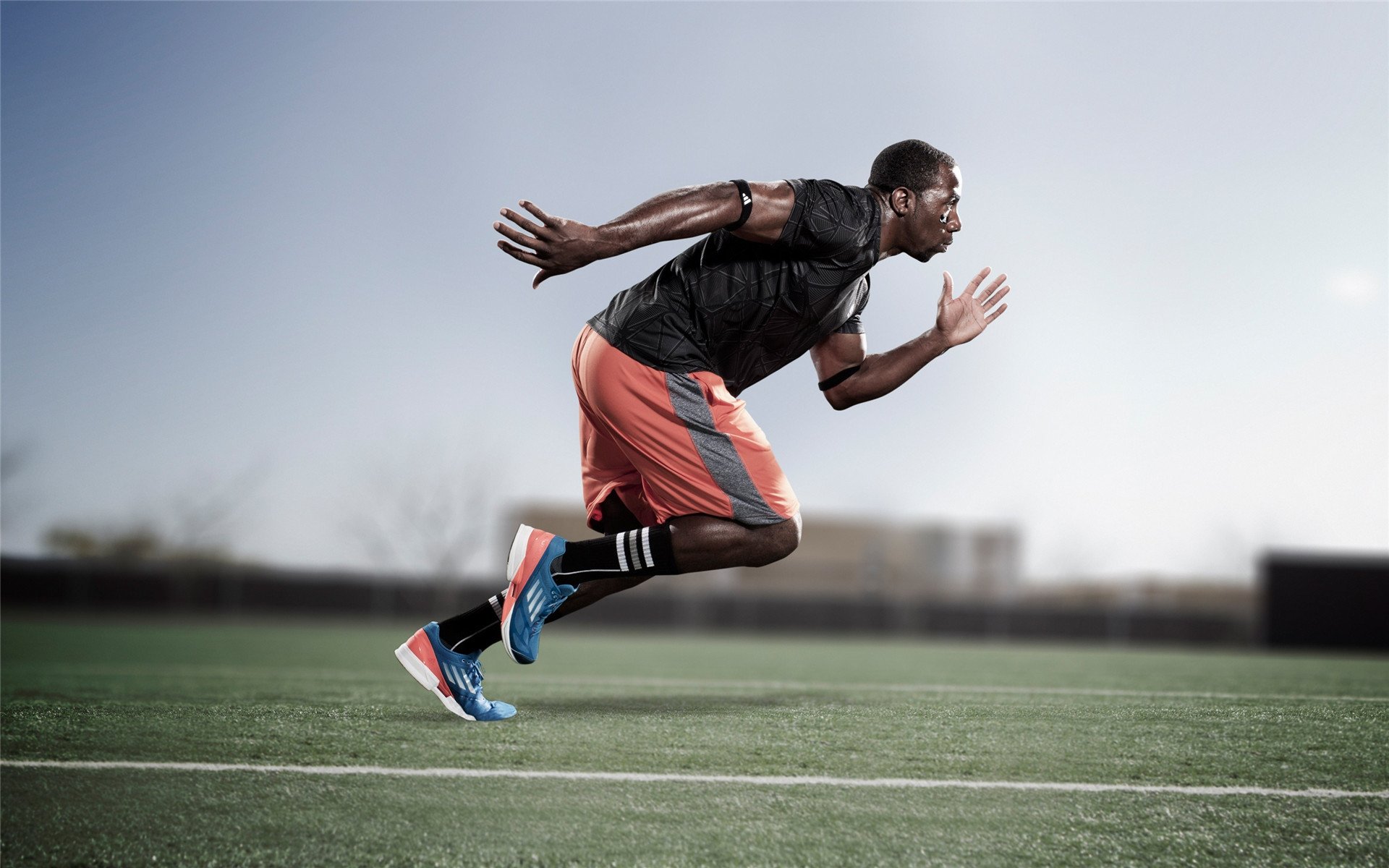 体育科技公司研发“智慧篮球”系统引发行业关注，体智能篮球